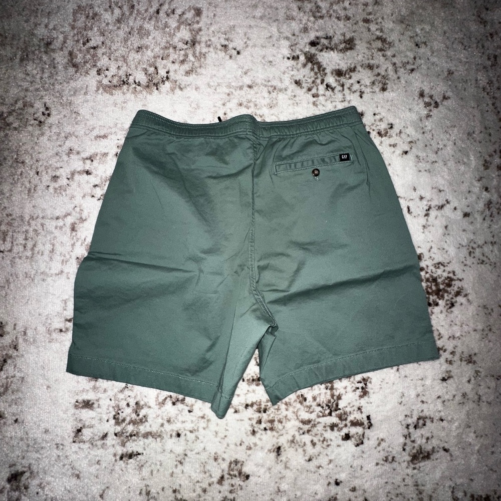 Gap Drawstring Shorts - Picture 2 of 3